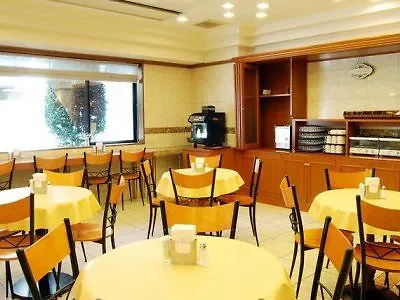 Almont Inn Tokyo Nihonbashi 2*,